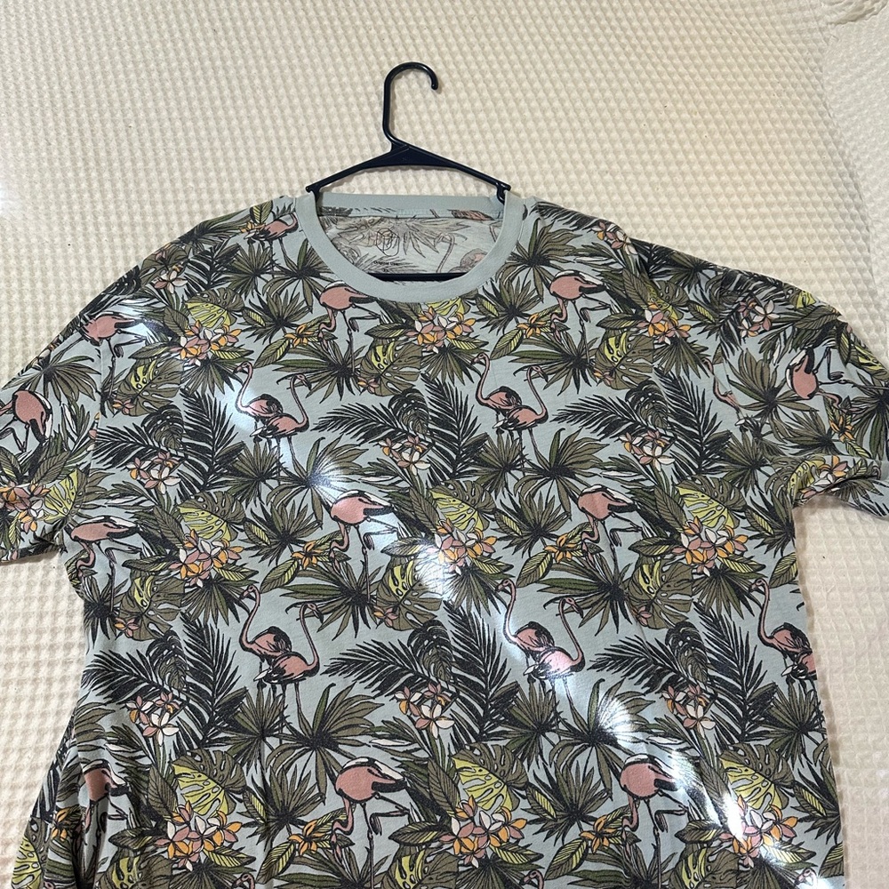 Men’s Graphic Tee